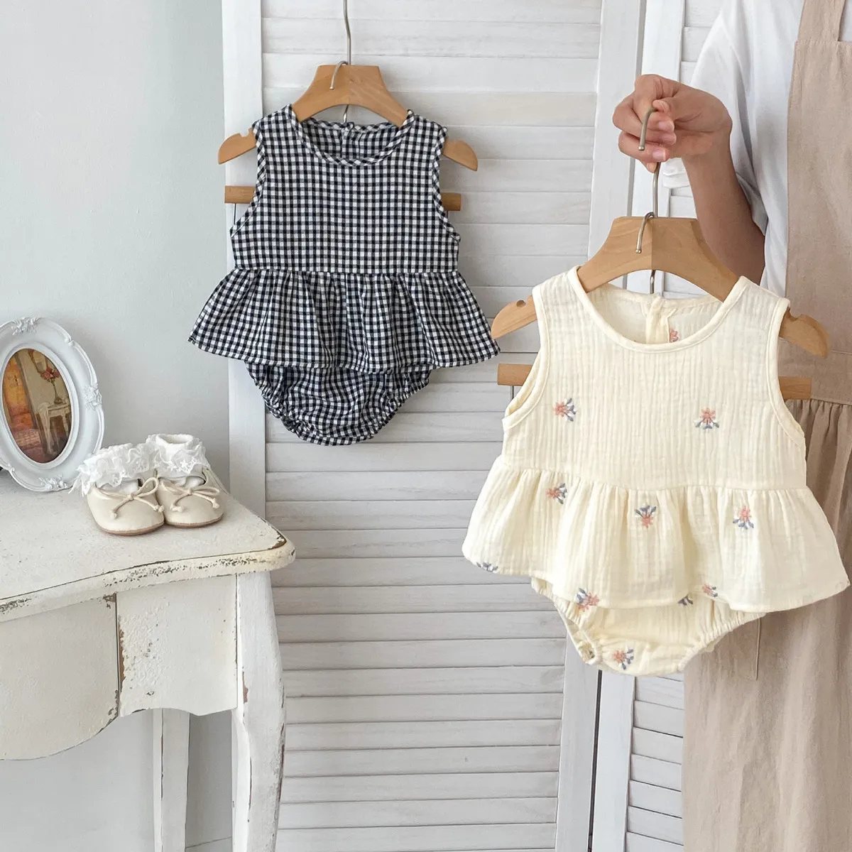 Kids Baby Girls Casual Cute Embroidery Flower Plaid Sleeveless Dress Shorts Set
