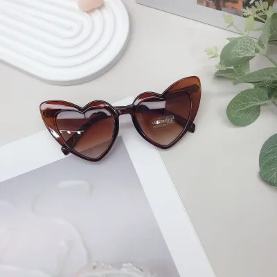 Kids Girls Fashion Casual Cute Heart Frame Solid Color Sunglasses Retro Butterfly Box PC AC
