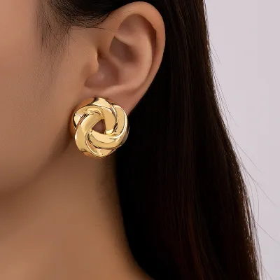 Temperament Metal Button Geometric Stud Earrings