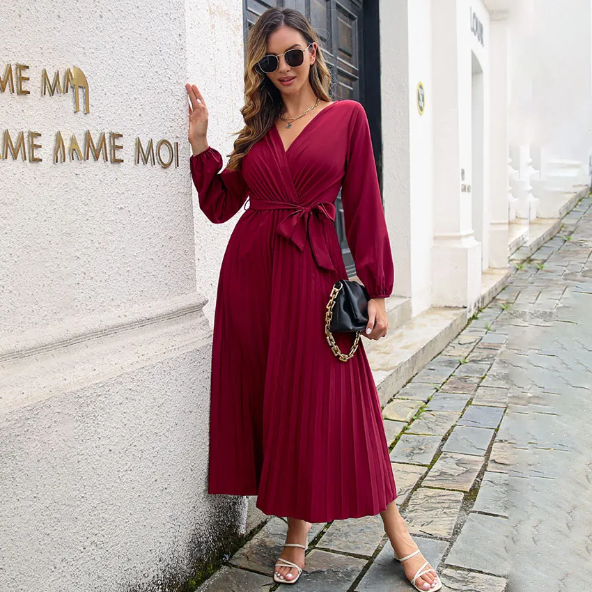 Women Elegant Chiffon Pleated Maxi Dress with V-Neck and Lantern Sleeves