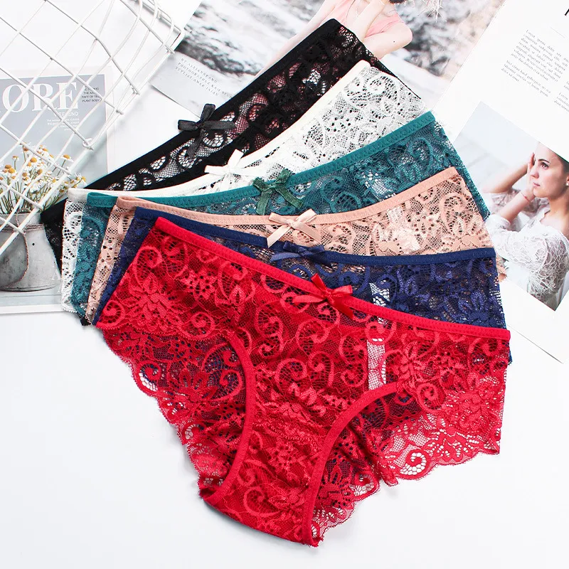 Women Sexy Lace Hollow Panties Mid-Waist