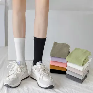 Women's Simple Solid Color Cotton Fresh Socks