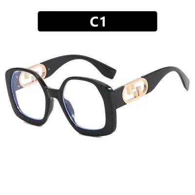 Women Fashion Square Frame Hollow Sunglasses
