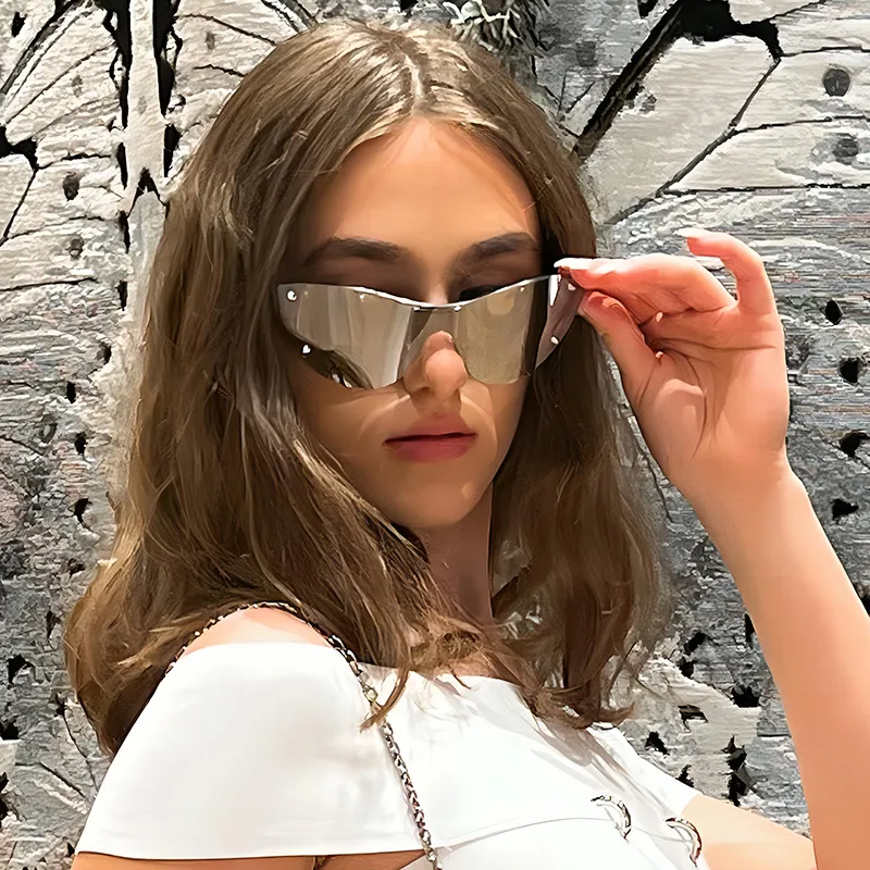 Women Cat-Eye Frameless Metal Sunglasses