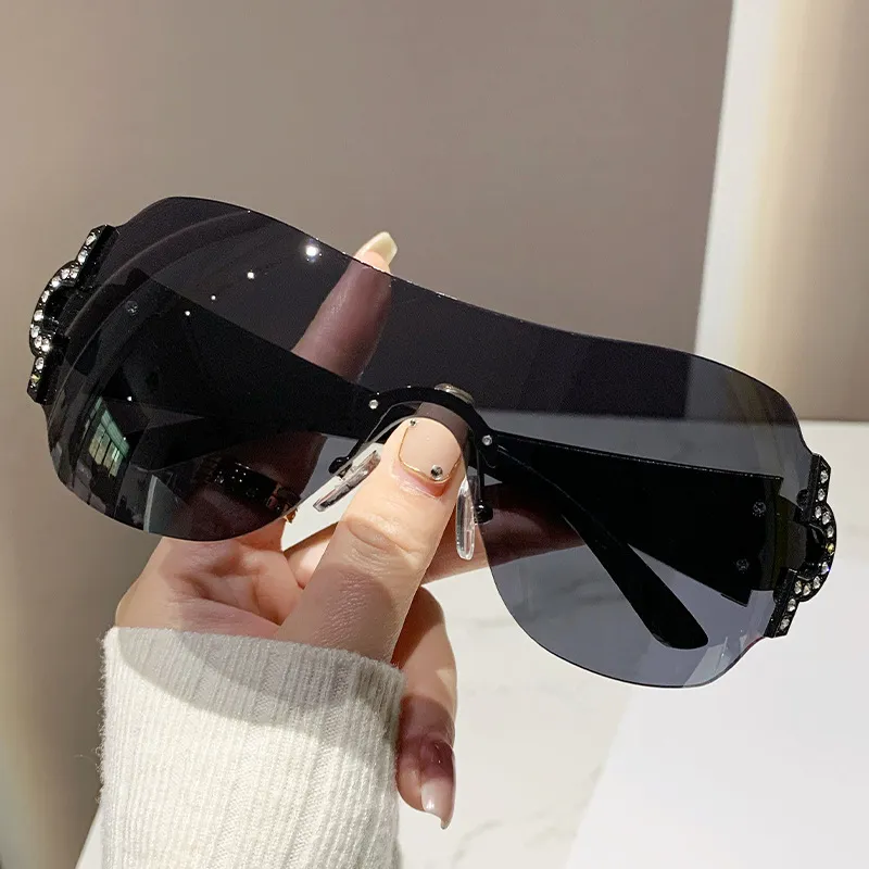 Women Y2K Frameless One-Piece Sunglasses Trendy Plastic Metal Frame