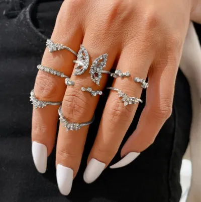 Rhinestone Micro-Inlaid Butterfly Ring Set Women Creative Simple Flower 8-Piece Midi Ring Set