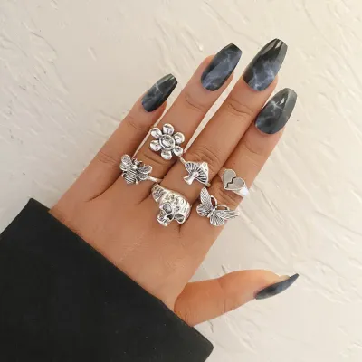 Vintage Women Gothic Punk Skull Snake Ring Set