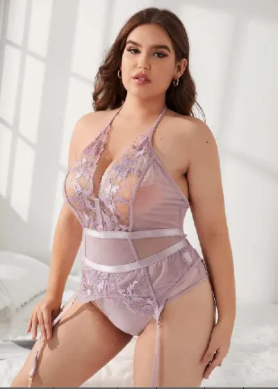 Women Sexy Plus Size Lace Backless Garter Lingerie Set