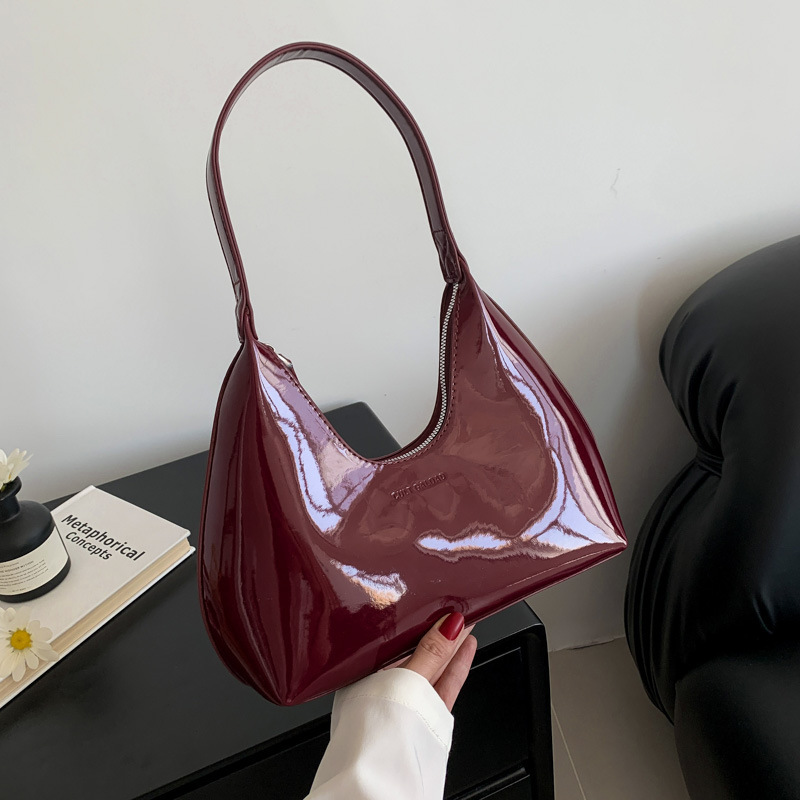 Wholesale Women Fashionable Solid Color Patent Leather One