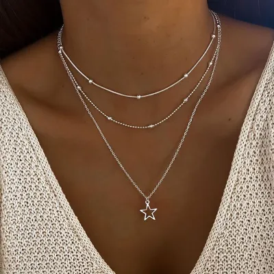 Simple Hollow Star Pendant Necklace Alloy Instagram Wind Water Wave Chain