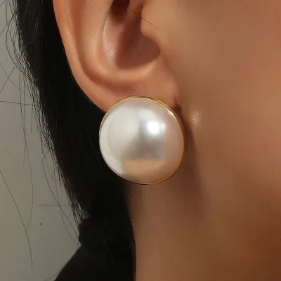 Women Fashion Exaggerated Round Imitation Pearl Earrings