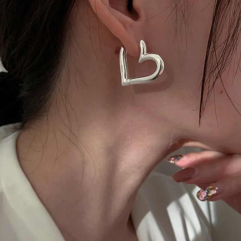 Women's Heart-Shaped Hollow Silver Needle Earrings Trendy Instagram Style
