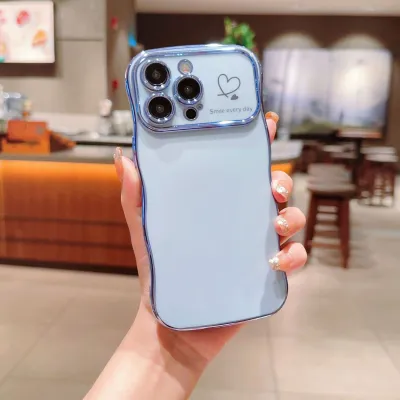 Women Fashion Electroplated Heart-Shaped Large Window Wavy Edge Apple Phone Case