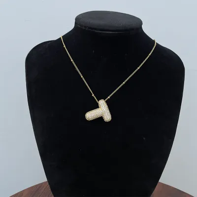 Women Fashion Simple 26 English Alphabet Rhinestone Pendant Necklace