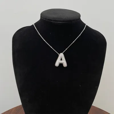 Women Fashion Simple 26 English Alphabet Rhinestone Pendant Necklace