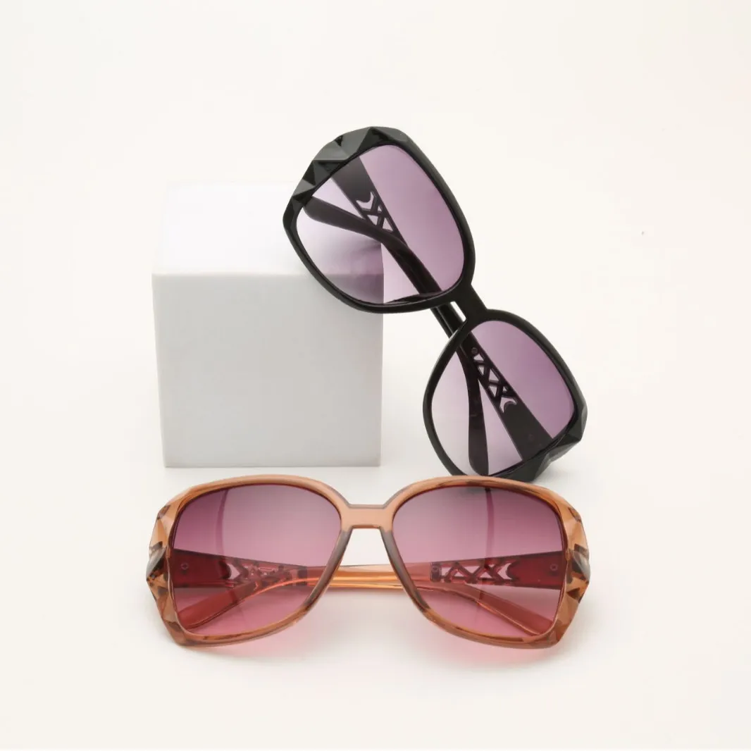 Summer Women Fashion Sunscreen Large Frame Square Sunglasses