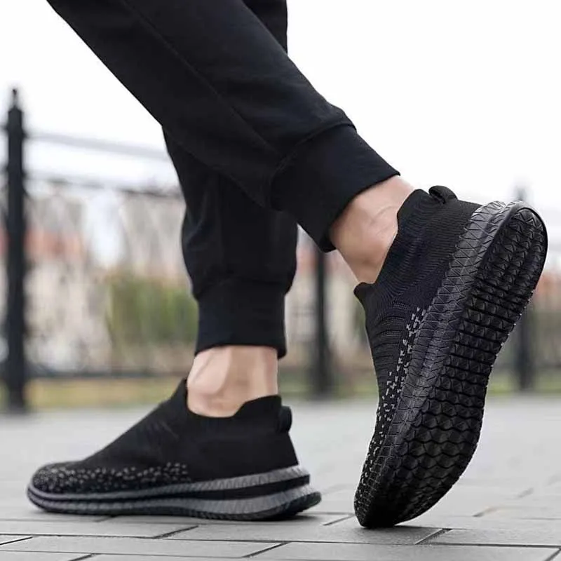 Men Fashion Mesh Slip On Thick Soled Sneakers Sports Casual Shoes