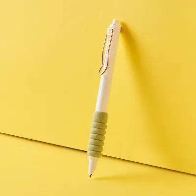 Simple Press-Type Drop-Resistant Pen