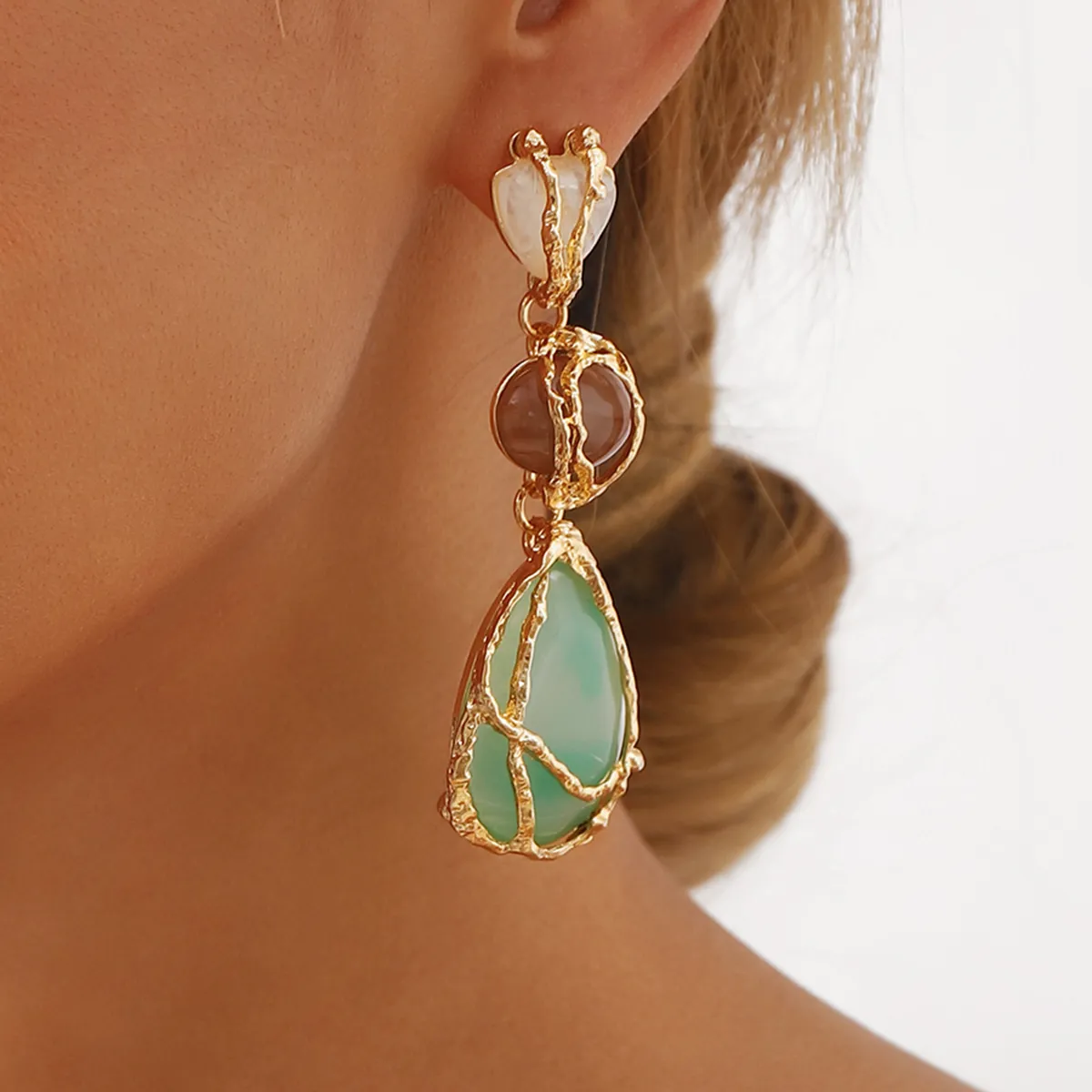 Women Fashion Geometric Drop Shape Acrylic Alloy Mesh Earrings