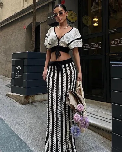 Women Fashion Sexy V-Neck Hollow-Out Stripe Knitted Sweater Long Skirt Set
