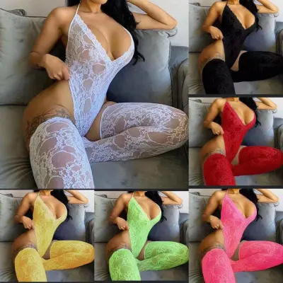 Women Sexy Deep V Halter Neck Lace Bra Sets with Stockings