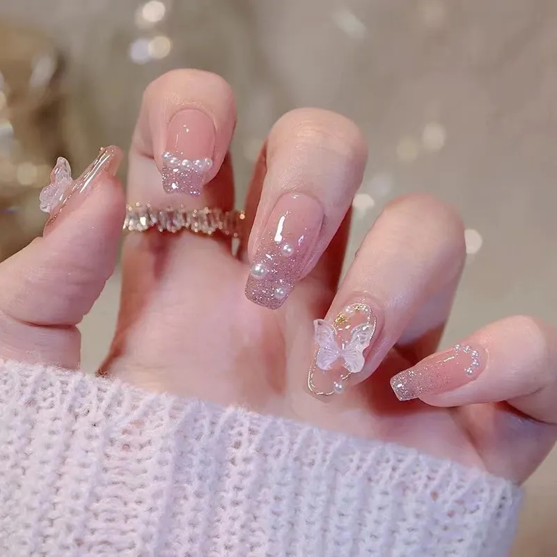Elegant Purple Butterfly Pearl Nail Pieces, Medium Style Wearable