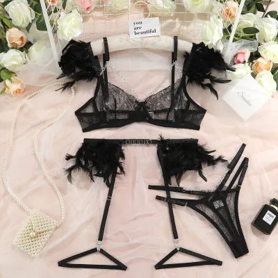 Women Sexy Feather Decorated Lingerie Bra Set