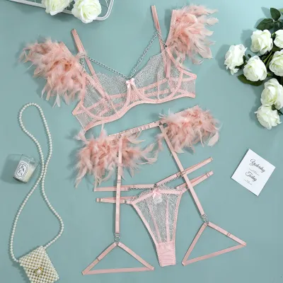 Women Sexy Feather Decorated Lingerie Bra Set