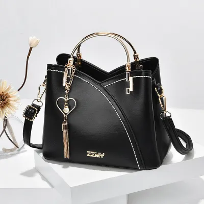 Women Fashionable Large Capacity Square PU Shoulder Bag with Heart-Shaped Pendant