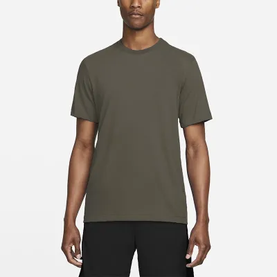 Men Quick Dry Casual Solid Color Short Sleeve Round Neck Sports T-Shirt