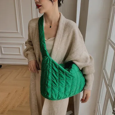 Simple Solid Color Large Capacity Bubble Pleated Shoulder Bag