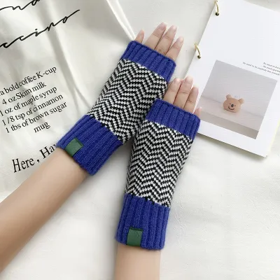 Autumn Winter Women Fashion Stripe Knitted Warm Wool Half Finger Gloves