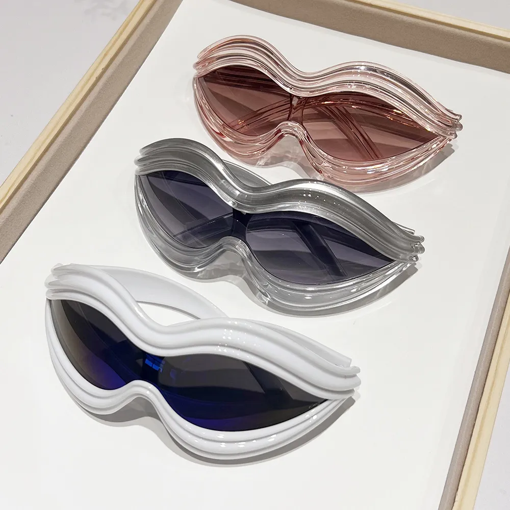 Women Fashion Y2K Cat Eye Sunglasses PC Lens Trendy Shades
