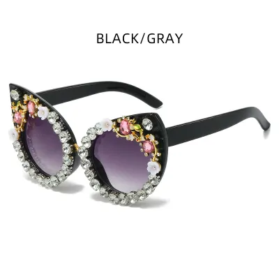 Women Fashion Diamond Eye Cat Sunglasses PC Frame