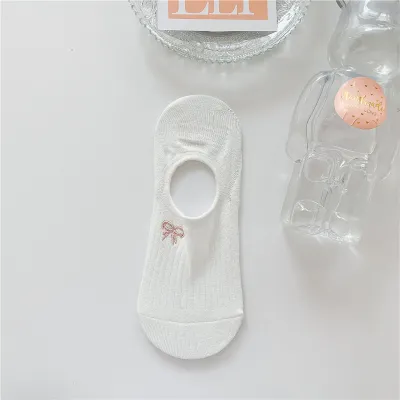 Women Fashion Cute Floral Bow Rabbit Embroidered Silicone Non-Slip Socks