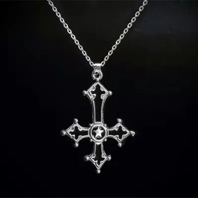 Women Vintage Punk Gothic Inverted Cross Pendant Necklace Sweet Heart O-Chain