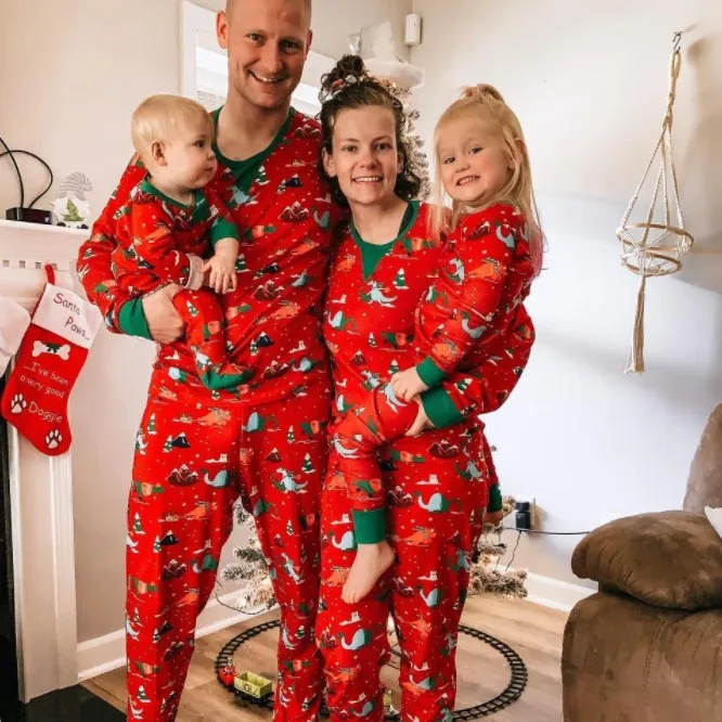 Christmas Print Long Sleeve Family Matching Pajamas