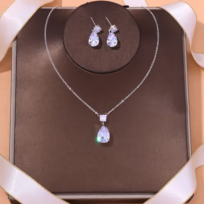 Women Fashion Simple Rhinestone Pendant Earrings Necklace Jewelry Set