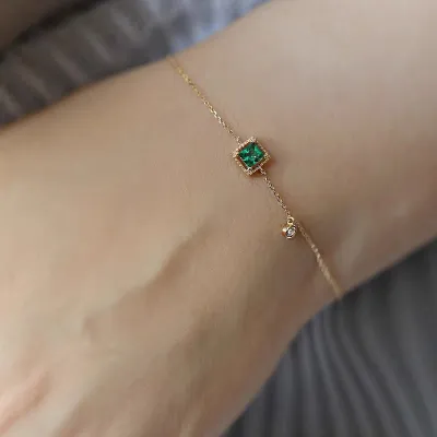 Women's Fashion Simple 925 Silver Emerald Zircon Bracelet Geometric Light Luxury