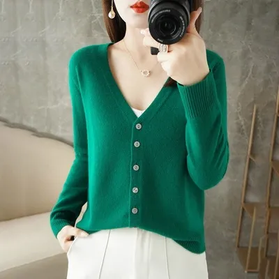 Autumn Winter Women V-Neck Long-Sleeved Knitted Cardigan Sweater