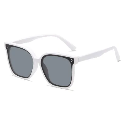 Kids Unisex Fashion Cute Square Frame Gradient Color Resin Lens Sunglasses