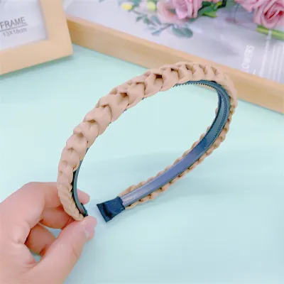 Women Fashion Simple Pleated Twist Fabric Headbands