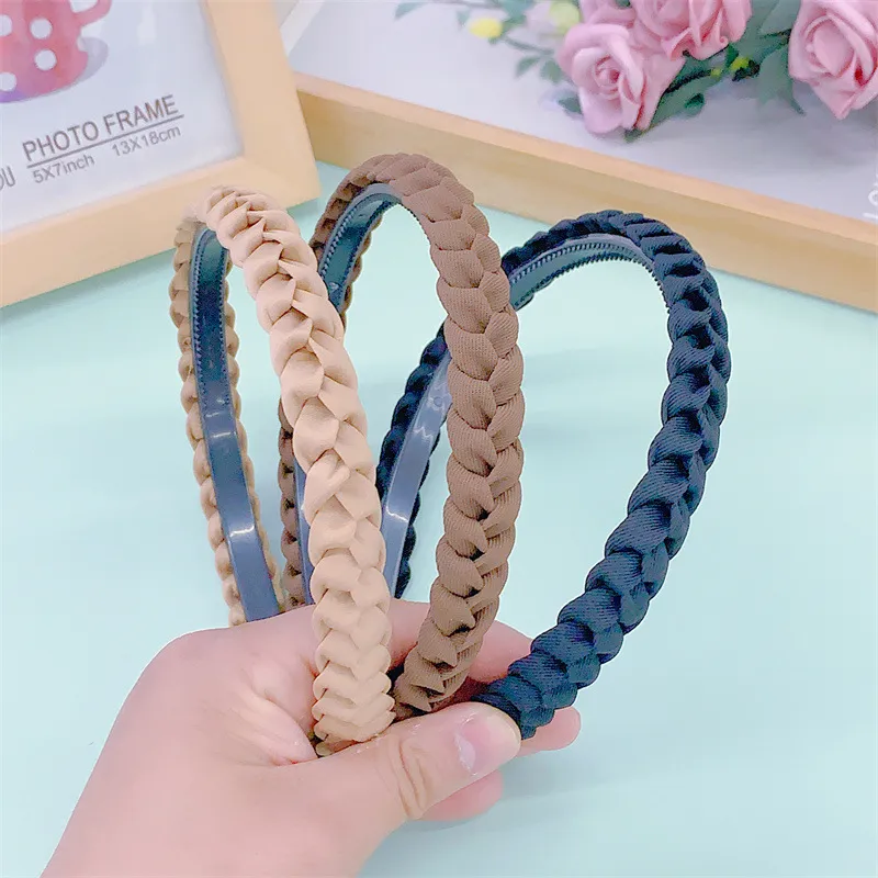 Women Fashion Simple Pleated Twist Fabric Headbands