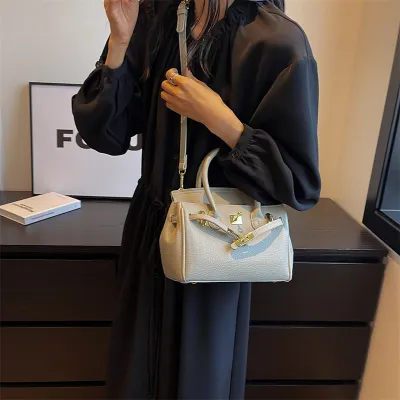 Women Fashionable Simple Large Capacity PU Lock Handle Kelly Shoulder Bag