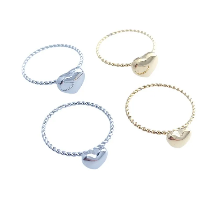 Women Simple Cardioid Twist Stainless Steel Ring
