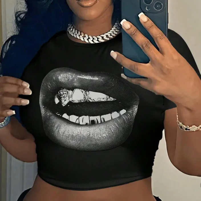 Women Lip Print Street Hipster Slim Fit Crop Top