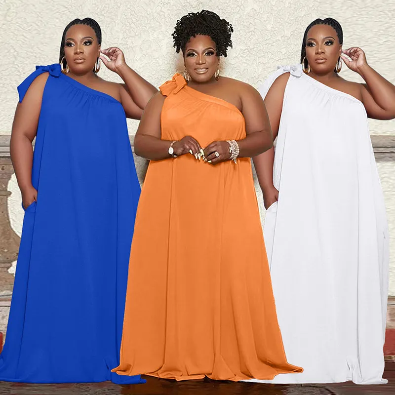 Women Plus Size Slianted Shoulder Solid Color Loose Maxi Dress