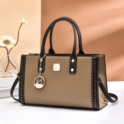 Business Women Autumn Winter Fashion Portable Square PU Large Capacity Commuter Shoulder Bag