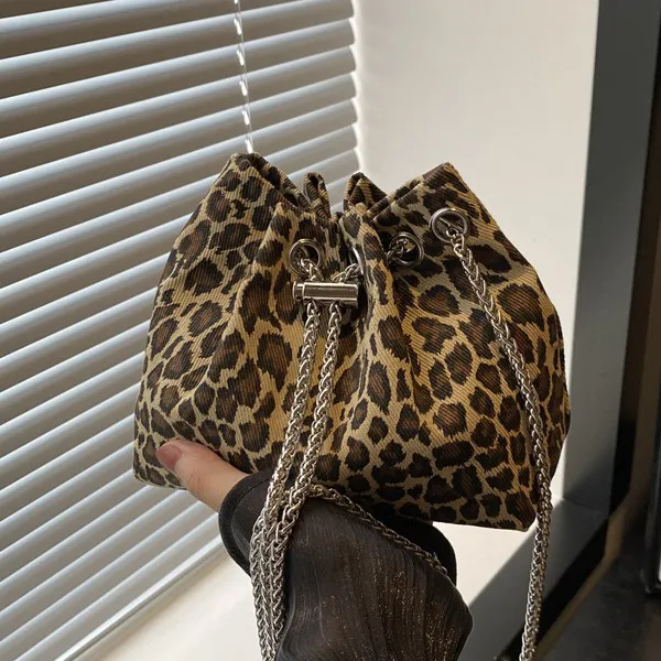 Women Fashion Leopard Printed Chain Bucket Shoulder Bag with Drawstring