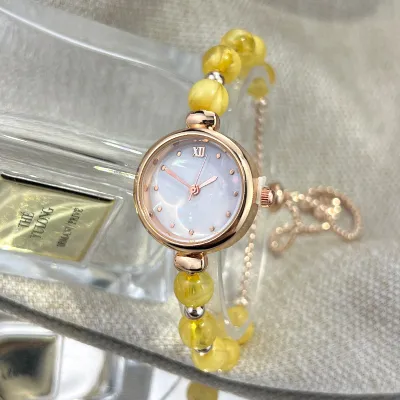 Women Fashion Round Dial Pearl Pull Bracelet Watch